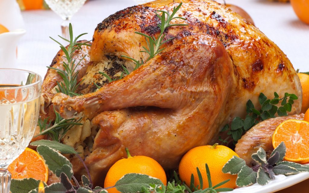 курица в духовке целиком фото курица в духовке целиком фото